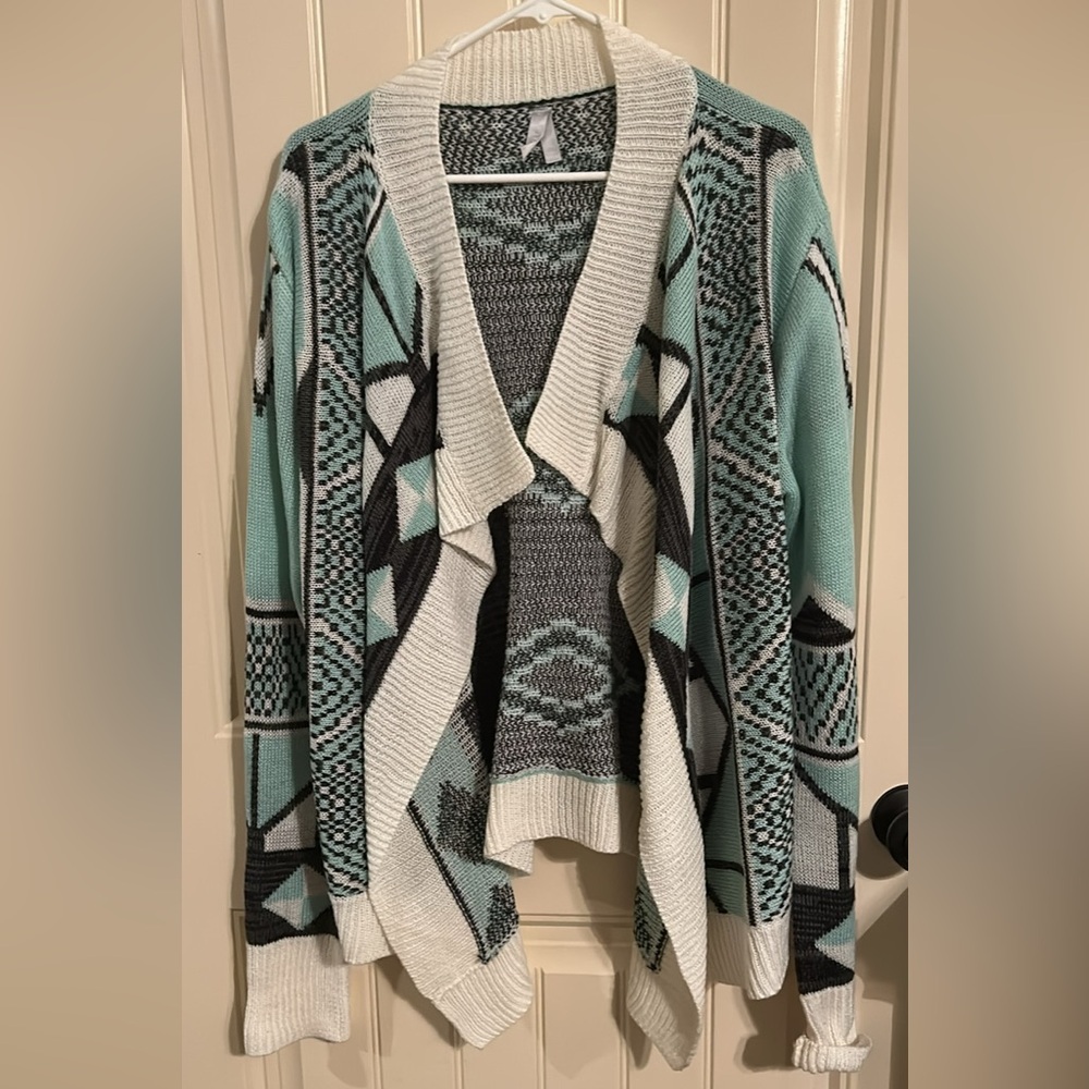 Vanity Teal and Black Geometric Cardigan